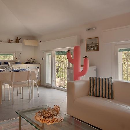Maestrale 2 Apartment มารินา ดิ เปียตราซันตา ห้อง รูปภาพ