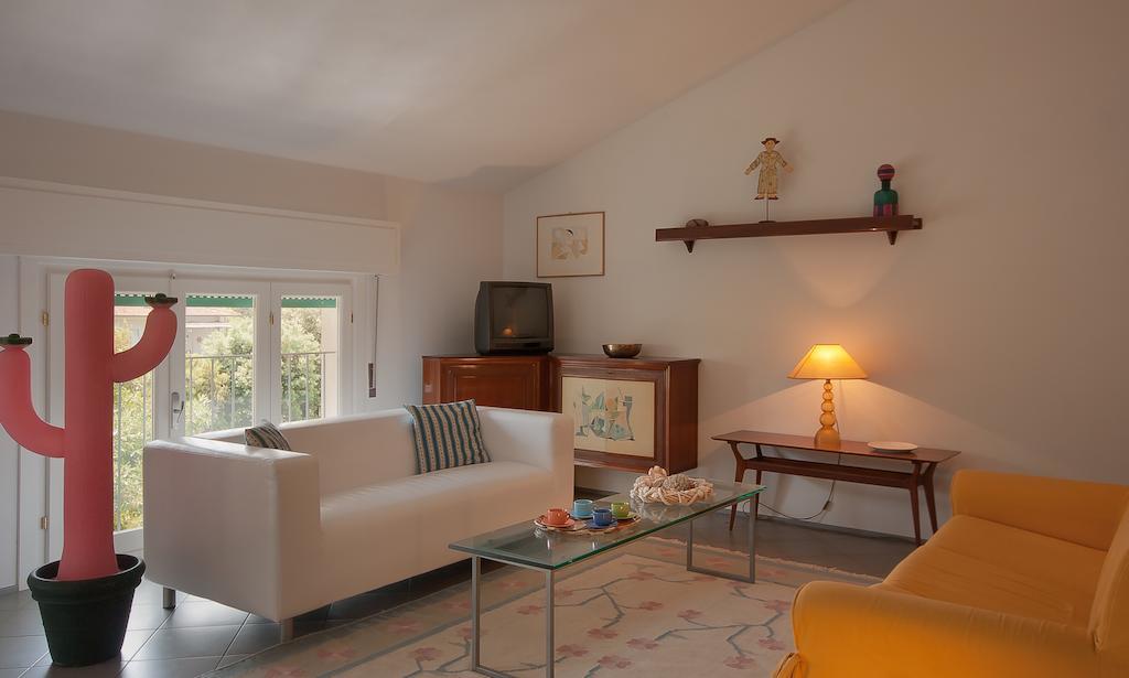 Maestrale 2 Apartment มารินา ดิ เปียตราซันตา ห้อง รูปภาพ